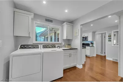 27015 Kennedy Ridge Extension, North Olmsted, OH 44070 - Photo 10