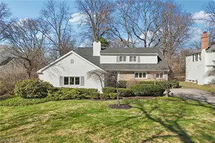 22733 S Woodland Rd, Huber Heights, OH 44122 - Photo 2