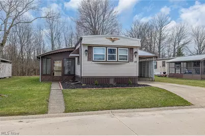 19 Sycamore Drive, Olmsted Twp, OH 44138 - Photo 2