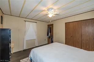 19 Sycamore Dr, Olmsted Twp, OH 44138 - Photo 6