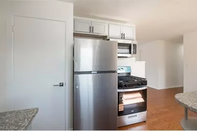 13600 Royal Boulevard, Garfield Heights, OH 44125 - Photo 12