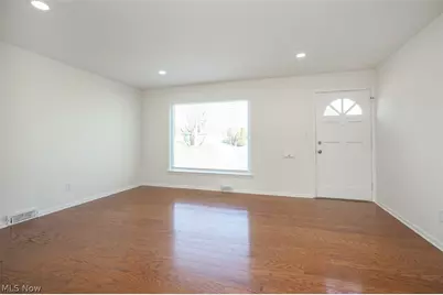 13600 Royal Boulevard, Garfield Heights, OH 44125 - Photo 4