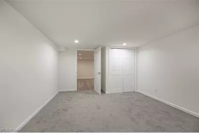 13600 Royal Boulevard, Garfield Heights, OH 44125 - Photo 26