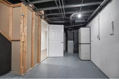 13600 Royal Boulevard, Garfield Heights, OH 44125 - Photo 30