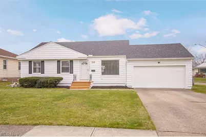 13600 Royal Boulevard, Garfield Heights, OH 44125 - Photo 1