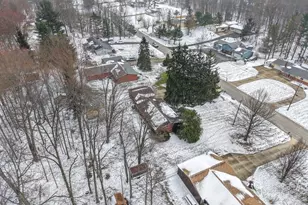 684 Sherwood Dr, Aurora, OH 44202 - Photo 40