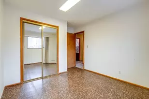 684 Sherwood Dr, Aurora, OH 44202 - Photo 30