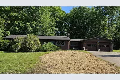 684 Sherwood Drive, Aurora, OH 44202 - Photo 2