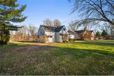 2809 Stark Drive, Willoughby Hills, OH 44094 - Photo 18