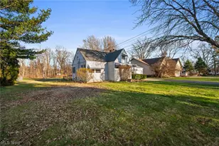 2809 Stark Dr, Willoughby Hills, OH 44094 - Photo 18