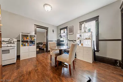 4302 Bridgeview Avenue, Newburgh Heights, OH 44105 - Photo 22