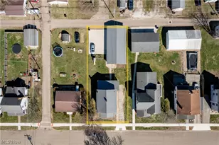 304 E Russell Ave, West Lafayette, OH 43845 - Photo 6