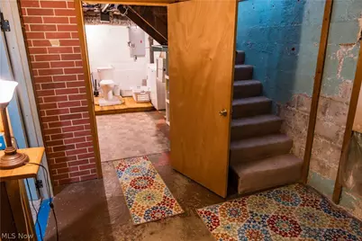 304 E Russell Avenue, West Lafayette, OH 43845 - Photo 28