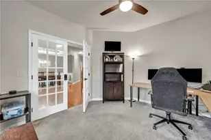 5600 W Long Ridge Dr, Green Hills, OH 44131 - Photo 18