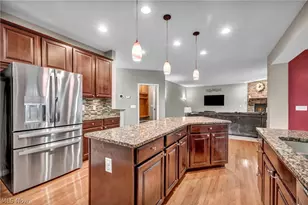 5600 W Long Ridge Dr, Green Hills, OH 44131 - Photo 10