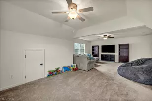 5600 W Long Ridge Dr, Green Hills, OH 44131 - Photo 28