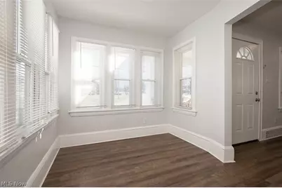 826 Dover Avenue, Akron, OH 44320 - Photo 8