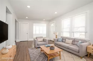 826 Dover Ave, Akron, OH 44320 - Photo 2