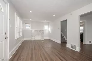 826 Dover Ave, Akron, OH 44320 - Photo 6