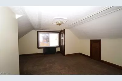 1448 Creighton Avenue, Akron, OH 44310 - Photo 18