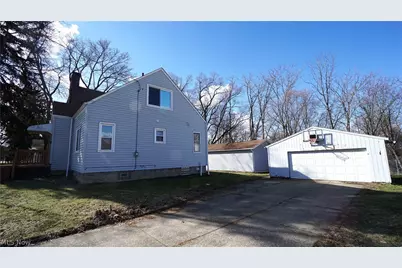 1448 Creighton Avenue, Akron, OH 44310 - Photo 4