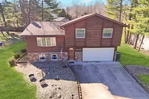 2978 Sandy Lake Rd, Ravenna, OH 44266 - Photo 2