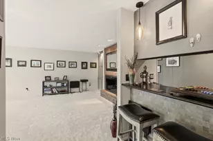 17833 Cliffside Dr, Strongsville, OH 44136 - Photo 8