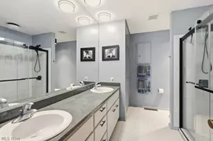 17833 Cliffside Dr, Strongsville, OH 44136 - Photo 32