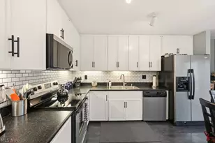 17833 Cliffside Dr, Strongsville, OH 44136 - Photo 20