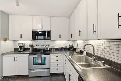 17833 Cliffside Drive, Strongsville, OH 44136 - Photo 22