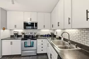 17833 Cliffside Dr, Strongsville, OH 44136 - Photo 22