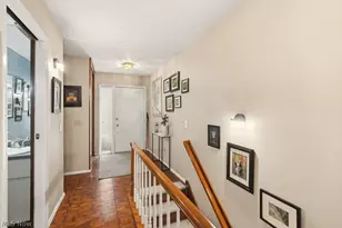 17833 Cliffside Dr, Strongsville, OH 44136 - Photo 4