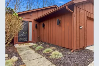 17833 Cliffside Drive, Strongsville, OH 44136 - Photo 2