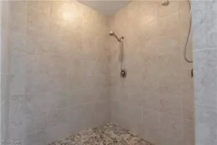 520 Pga Blvd, New Philadelphia, OH 44663 - Photo 16