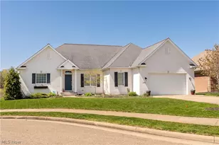 520 Pga Blvd, New Philadelphia, OH 44663 - Photo 2