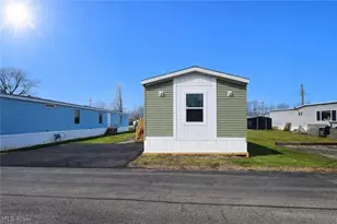 44 Eddy Rd, Madison, OH 44057 - Photo 2