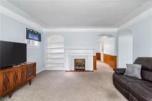 2330 16th St, Cuyahoga Falls, OH 44223 - Photo 4