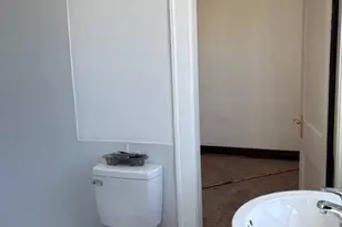 952 Taylor St, Zanesville, OH 43701 - Photo 8