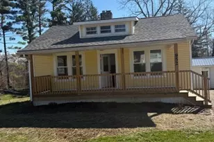 952 Taylor St, Zanesville, OH 43701 - Photo 2