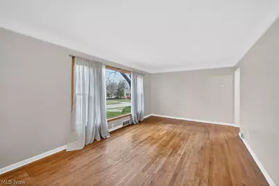 5229 Melody Lane, Willoughby, OH 44094 - Photo 12