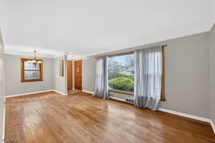 5229 Melody Ln, Willoughby, OH 44094 - Photo 14