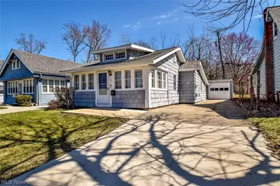 271 E 238 Street, Euclid, OH 44123 - Photo 2