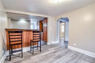 271 E 238th St, Euclid, OH 44123 - Photo 14