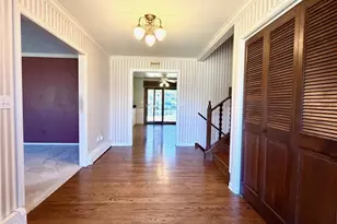 11469 Fowlers Mill Rd, Chardon, OH 44024 - Photo 4