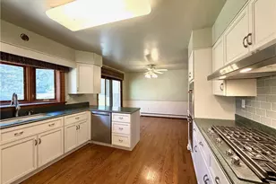 11469 Fowlers Mill Rd, Chardon, OH 44024 - Photo 8