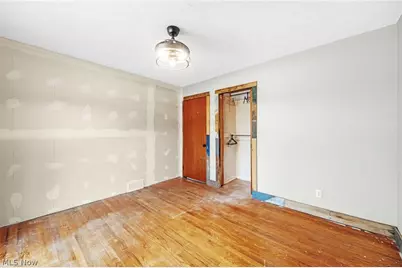 3290 Sweitzer Street NW, Uniontown, OH 44685 - Photo 18