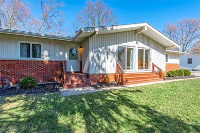 16305 Sperry Road, Vermilion, OH 44089 - Photo 2
