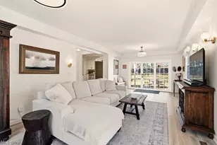 54 E Case Dr, Hudson, OH 44236 - Photo 16