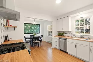 54 E Case Dr, Hudson, OH 44236 - Photo 14