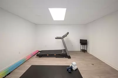 3912 Raintree Circle, Uniontown, OH 44685 - Photo 34